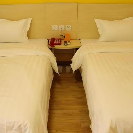 7 Days Inn Chengdu Sichuan University South Railway Station Luaran gambar