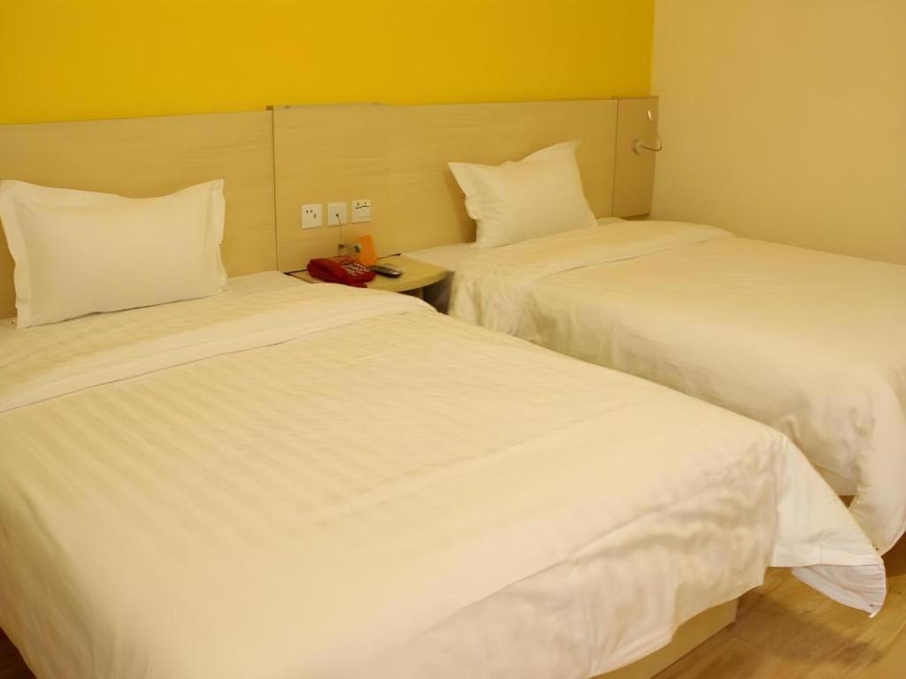 7 Days Inn Chengdu Sichuan University South Railway Station Luaran gambar