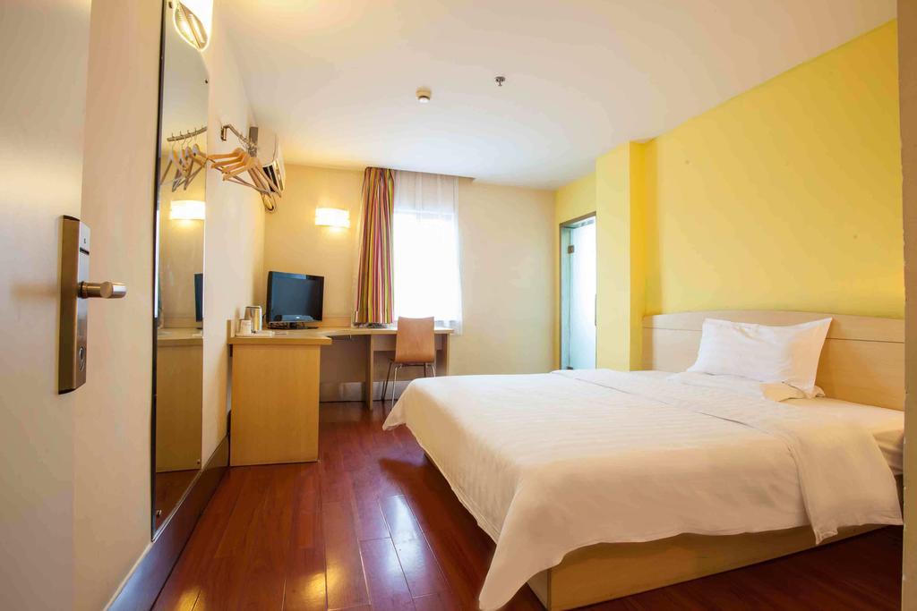7 Days Inn Chengdu Sichuan University South Railway Station Bilik gambar